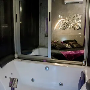 Apartment Jacuzzi Suitesweetrome, Rome