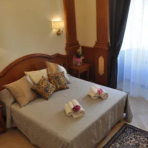 Apartment Imperial Crown, Rome